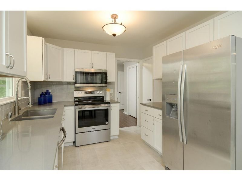 6444 Upton Ave S, Richfield, MN 55423
