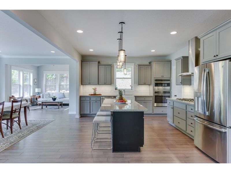 6208 Westridge Blvd, Edina, MN 55436