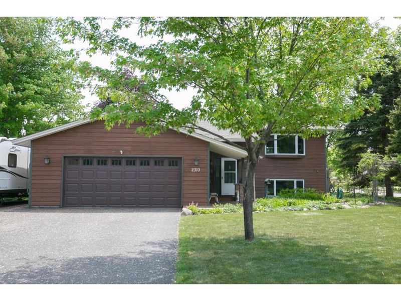 2310 112th Ln NW, Coon Rapids, MN 55433