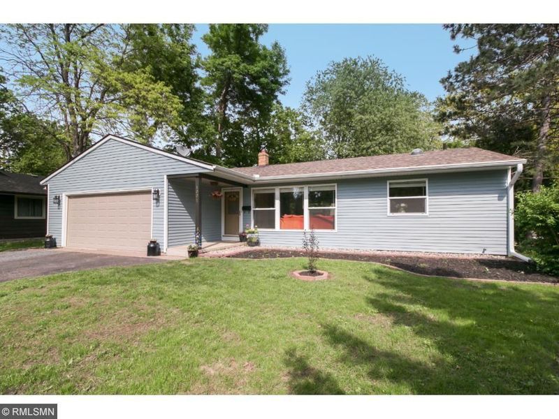 1001 Owens St N, Stillwater, MN 55082
