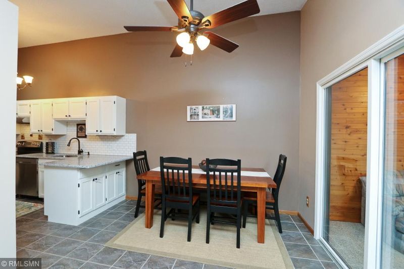 4318 Clemson Cir #A, Eagan, MN 55122
