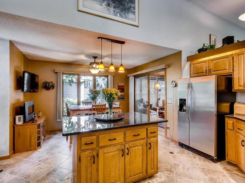 9012 Ashley Ter, Brooklyn Park, MN 55443