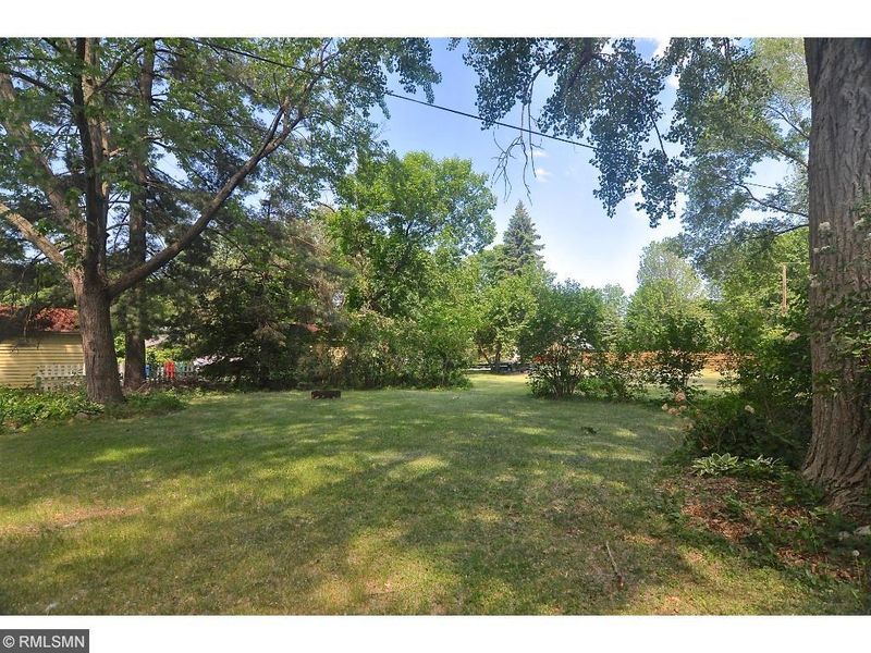 441 Benton St, Anoka, MN 55303
