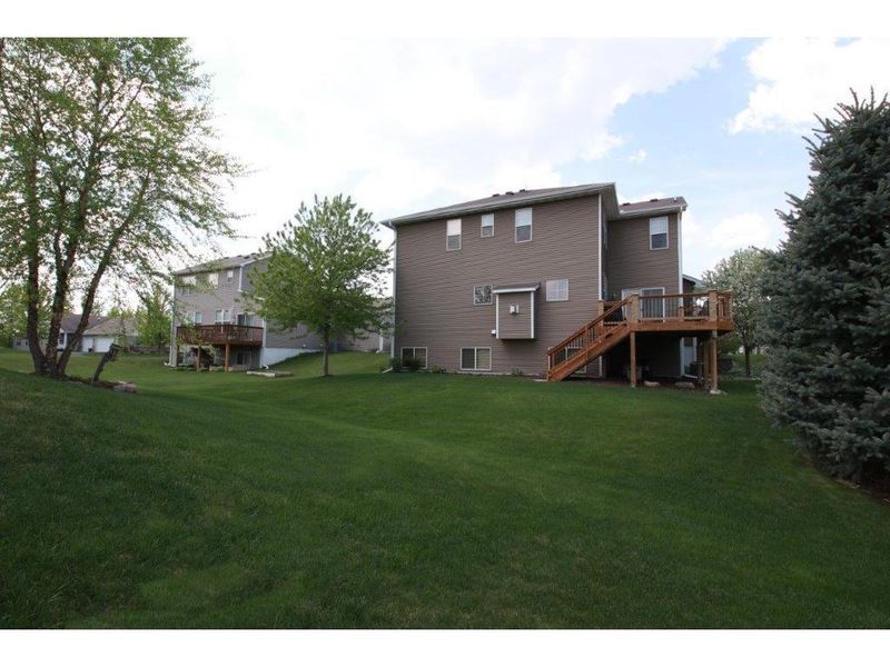 1061 Mallard Ave, Jordan, MN 55352