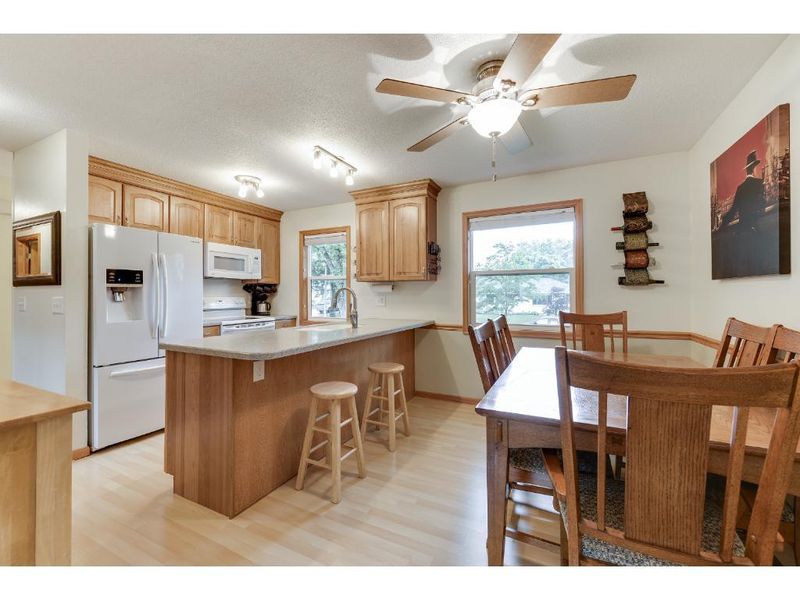 311 109th Ln NW, Coon Rapids, MN 55448