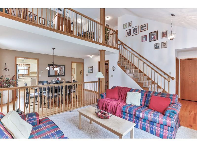 5905 Red Pine Blvd, White Bear Lake, MN 55110