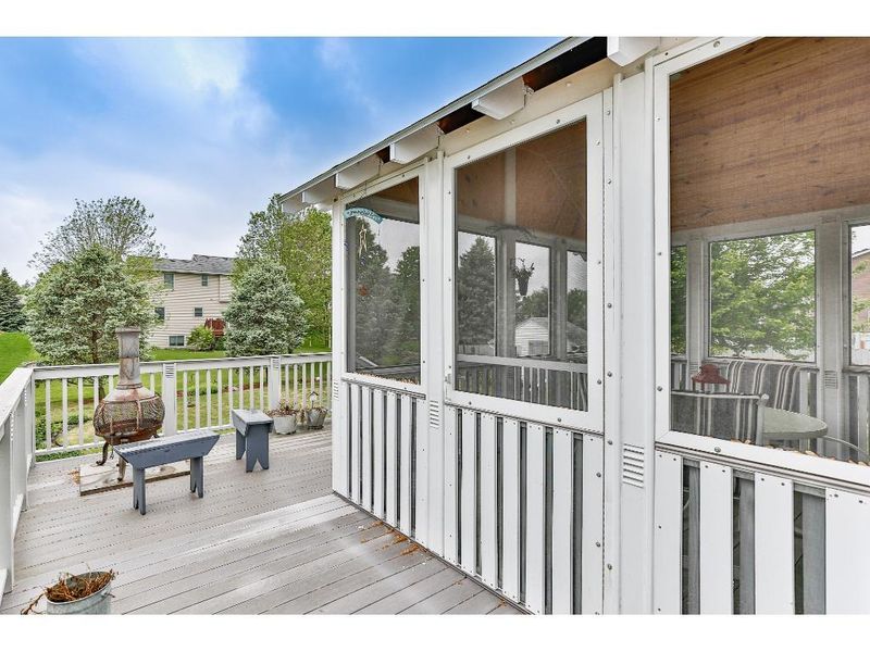 5905 Red Pine Blvd, White Bear Lake, MN 55110