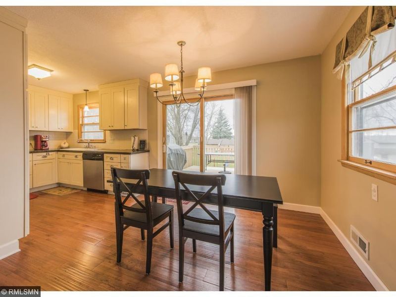 10001 93rd Pl N, Maple Grove, MN 55369