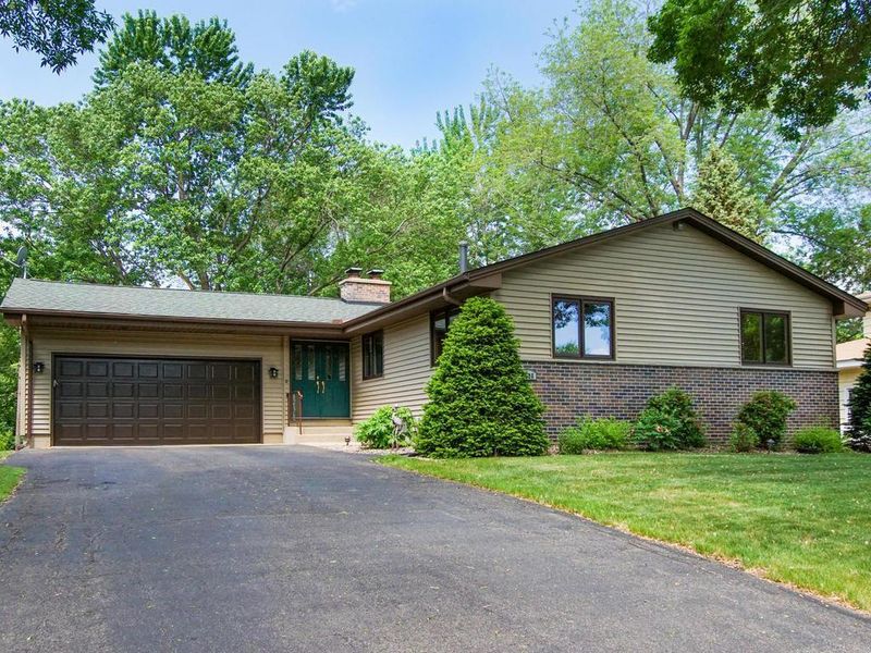 9808 Brookside Ave, Bloomington, MN 55431