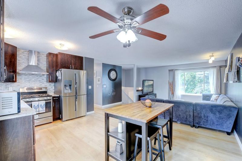721 124th Ln NW, Coon Rapids, MN 55448