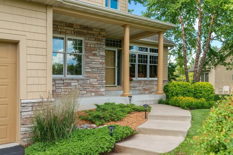 8835 Wedgemere Dr, Victoria, MN 55386