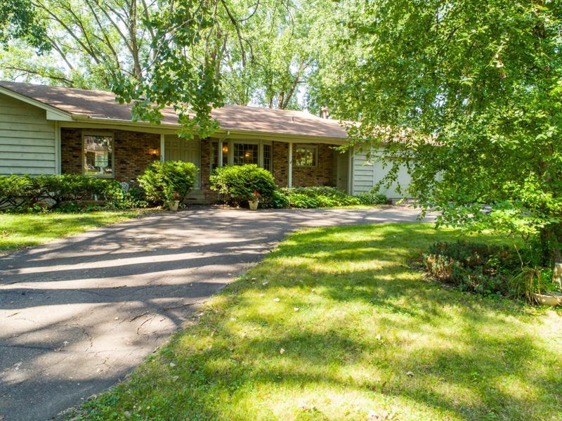 4265 Forest Lake Dr, Mound, MN 55364