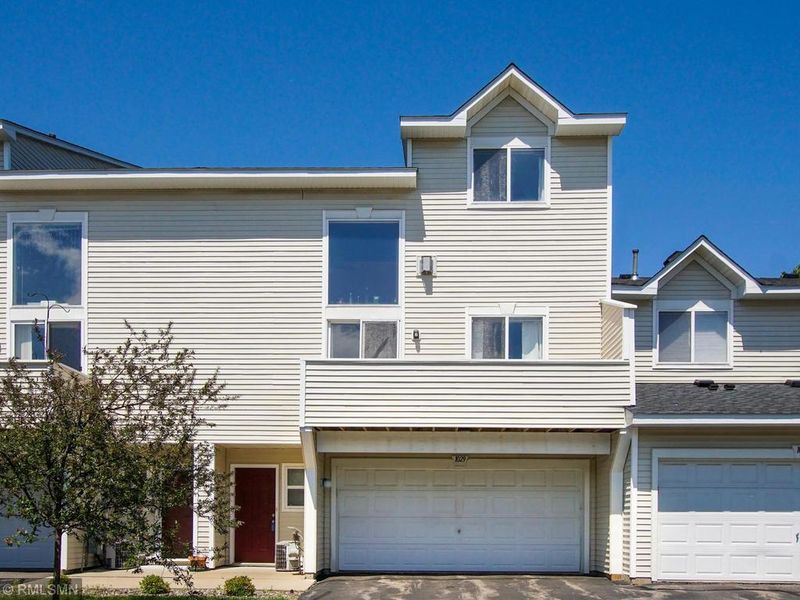 1029 108th Ln NW, Coon Rapids, MN 55433