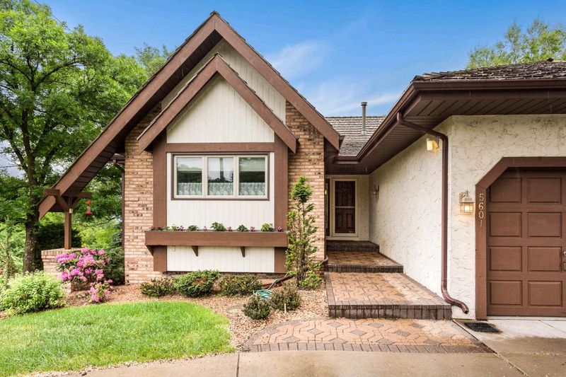 5601 Auto Club Rd, Bloomington, MN 55437