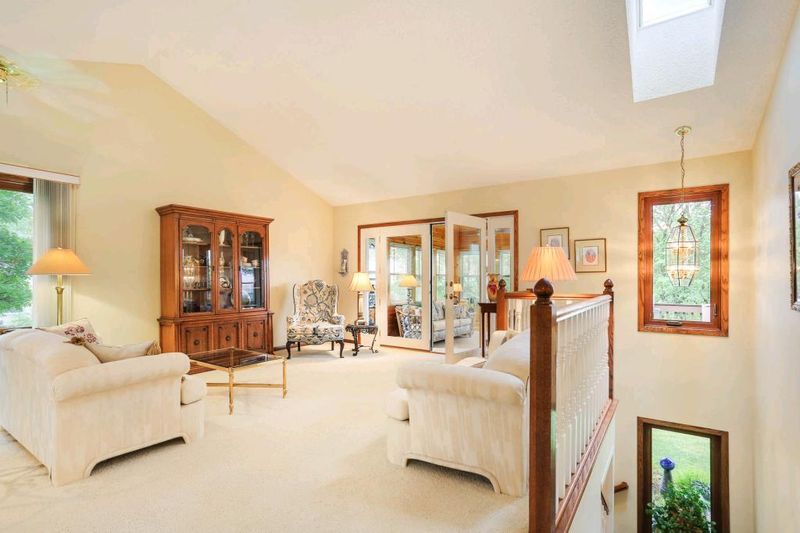 5601 Auto Club Rd, Bloomington, MN 55437