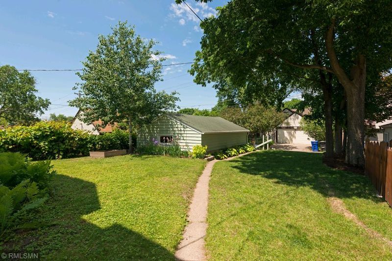 1731 Scheffer Ave, Saint Paul, MN 55116