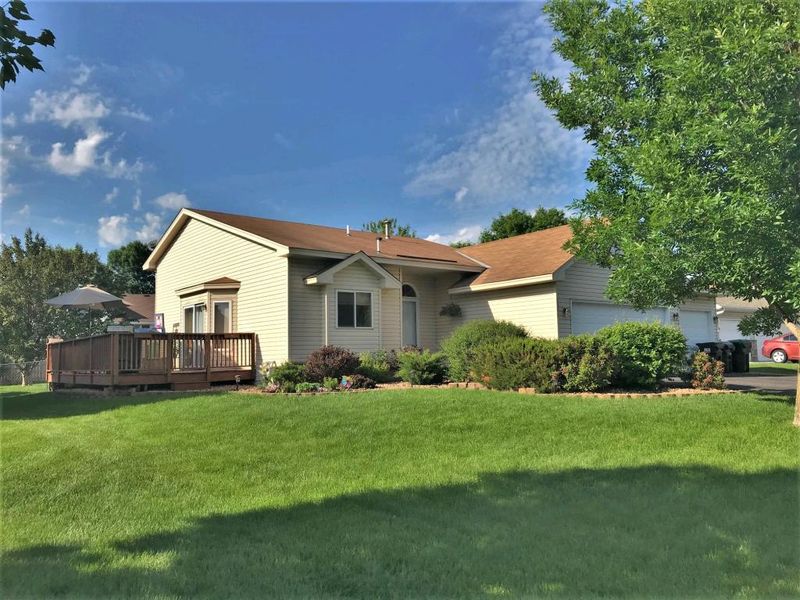 5571 145th Cir NW, Andover, MN 55303