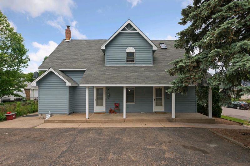416 20th Ave NE, Minneapolis, MN 55418