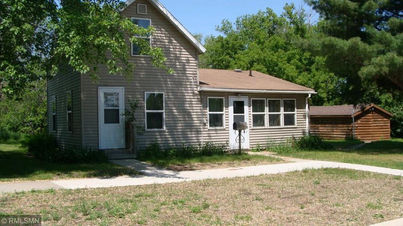 418 Bryant Ave SE, Wadena, MN 56482