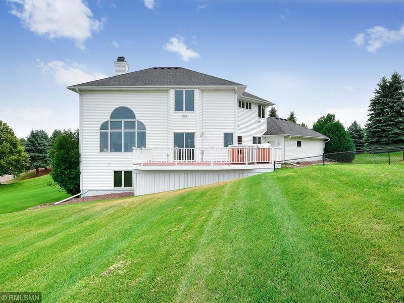 19820 Maidstone Way, Rogers, MN 55374