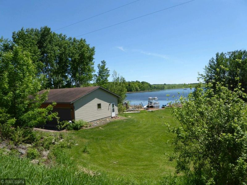 39606 Marview Dr, Sturgeon Lake, MN 55783