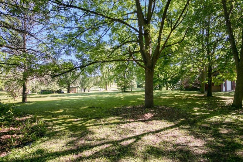 13730 Vinewood Ln N, Dayton, MN 55327
