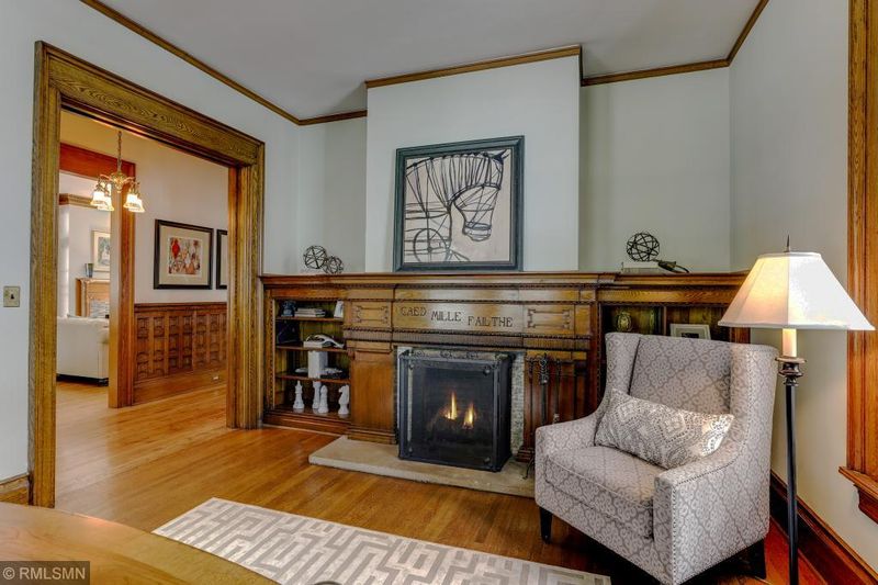802 Fairmount Ave, Saint Paul, MN 55105