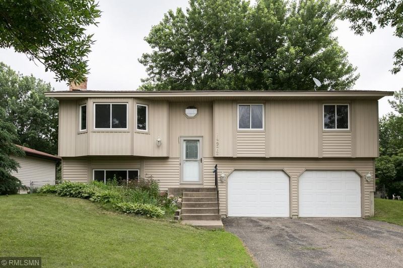 14972 Echo Way, Apple Valley, MN 55124