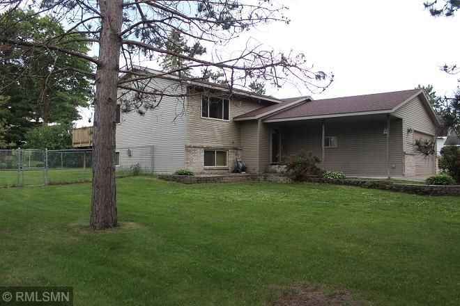 619 9 1/2 St SE, Little Falls, MN 56345