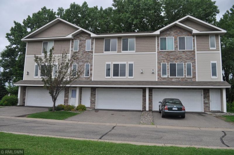 4173 Old Sibley Memorial Hw, Eagan, MN 55122
