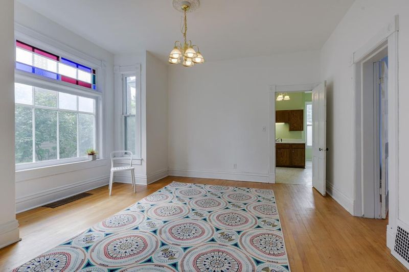 688 Cook Ave E, Saint Paul, MN 55106