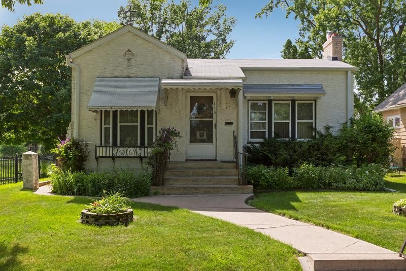 4320 Park Ave, Minneapolis, MN 55407