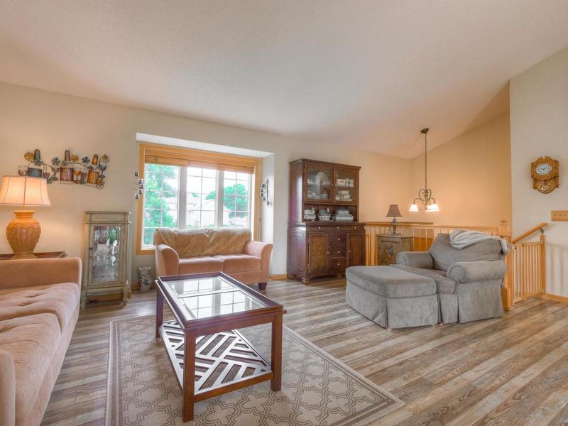 301 Birch Ave NW, Saint Michael, MN 55376