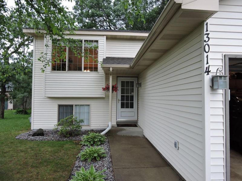 13014 9th Ave N, Zimmerman, MN 55398