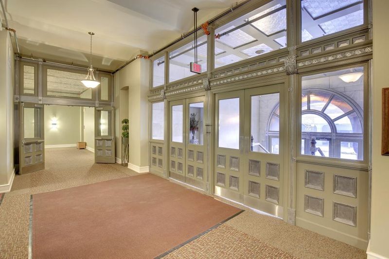 300 Wall St #408, Saint Paul, MN 55101