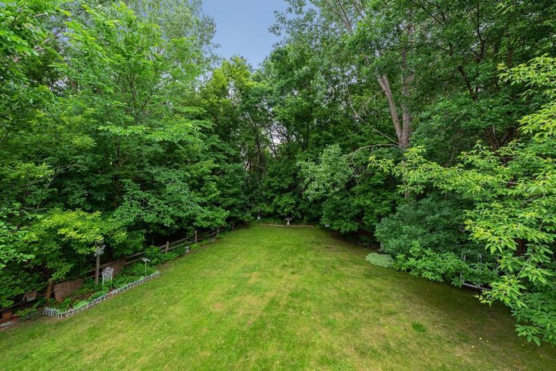 7298 Quantico Ln N, Maple Grove, MN 55311