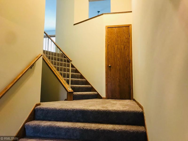 8921 Norway St NW, Coon Rapids, MN 55433