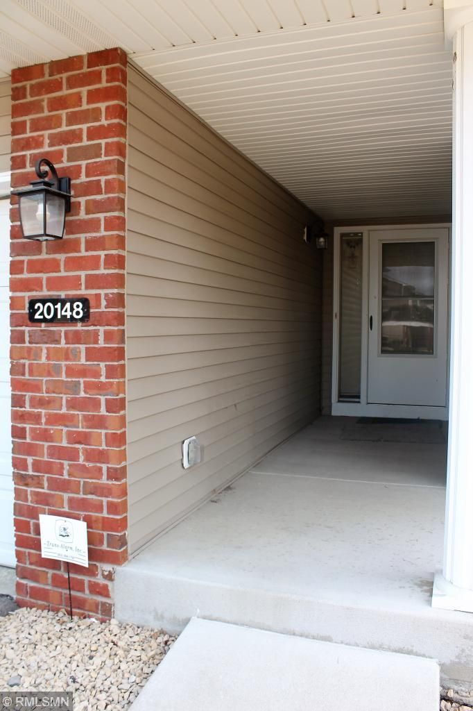 20148 Home Fire Way, Lakeville, MN 55044