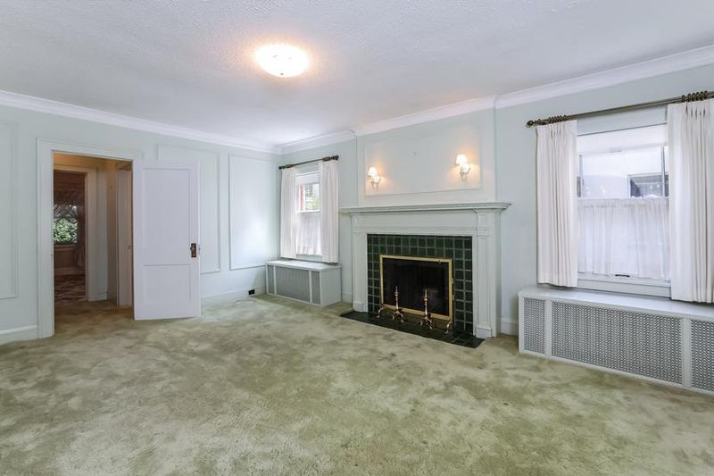 2153 Saint Clair Ave, Saint Paul, MN 55105