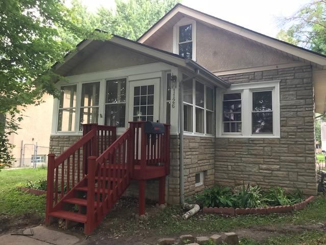 1126 Lawson Ave E, Saint Paul, MN 55106