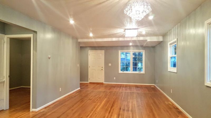 806 Blair Ave, Saint Paul, MN 55104