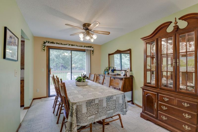 6224 Zealand Ave N, Brooklyn Park, MN 55428