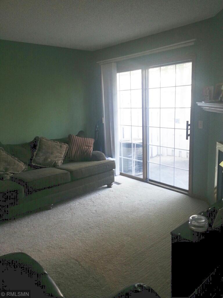 2602 Lockwood Dr #83, Eagan, MN 55120