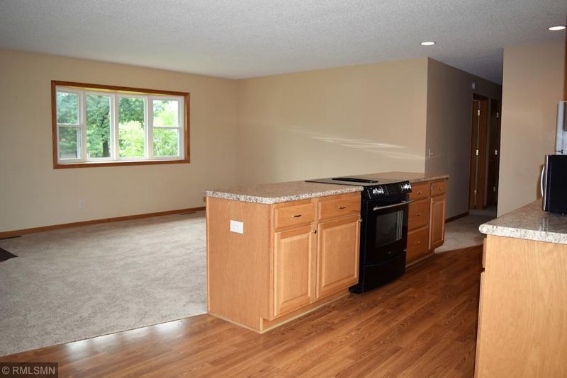 5140 105th St SE, Delano, MN 55328