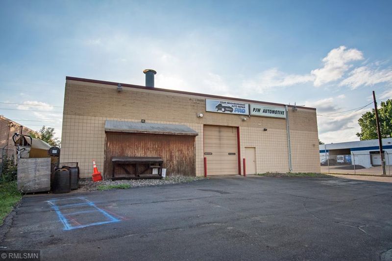 2087 Old Highway 8 NW, New Brighton, MN 55112