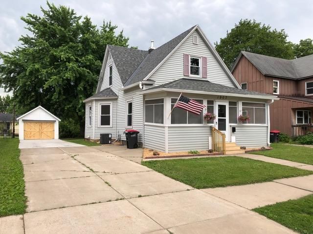 1907 W 6th St, Red Wing, MN 55066
