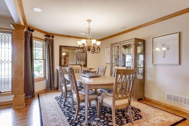 1273 Palisade Cir, Woodbury, MN 55129