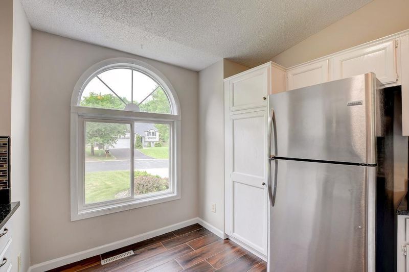 13107 Natchez Ave, Savage, MN 55378
