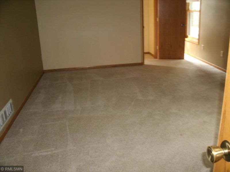 1300 86th Ave N, Brooklyn Park, MN 55444
