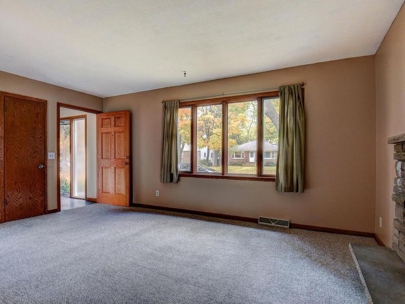 5029 Sheridan Ave S, Minneapolis, MN 55410